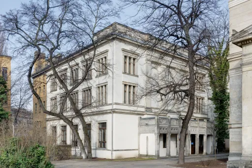 Blick auf die Eventlocation Villa Elisabeth von außen