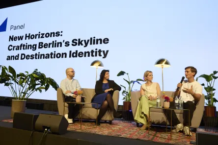 Panel-Talk beim BESTIVAL 2025